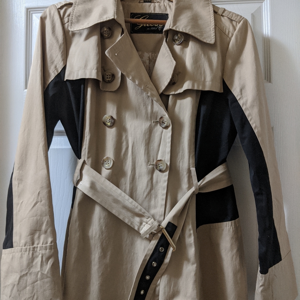 Trench coat